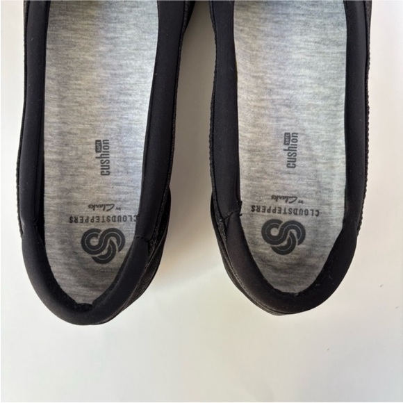 Clarks Cloudsteppers Slip On Shoes Ayla Comfort Work Ballet Flats Black Size 8.5 - Picture 6 of 11